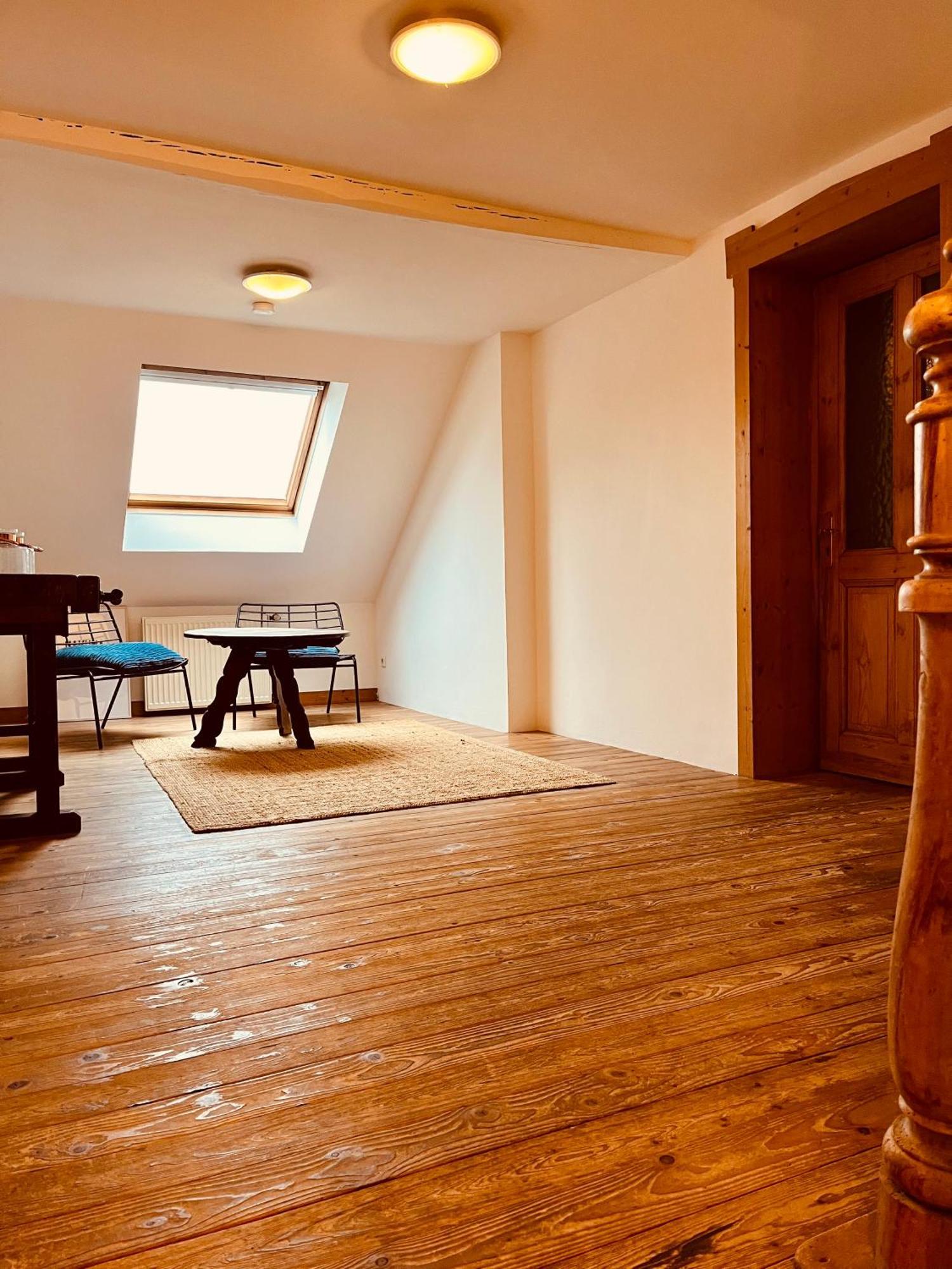 B E D & A G E D E S I G N -Extra Large- Wunderschoene Komplette Wohnung Mit Viel Platz & 4 Schlafzimmer B E D & A G E D E S I G N -Small- Wunderschoenes Zimmer Mit Bad Rechnungserstellung Fuer Geschaeftsreisende & Firmen Hunxe Exterior photo