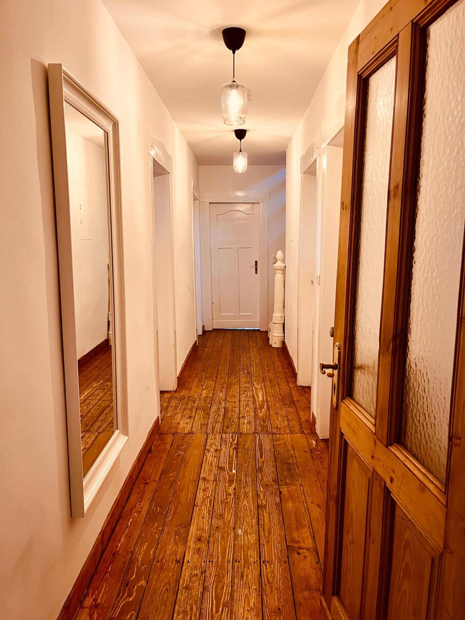 B E D & A G E D E S I G N -Extra Large- Wunderschoene Komplette Wohnung Mit Viel Platz & 4 Schlafzimmer B E D & A G E D E S I G N -Small- Wunderschoenes Zimmer Mit Bad Rechnungserstellung Fuer Geschaeftsreisende & Firmen Hunxe Exterior photo
